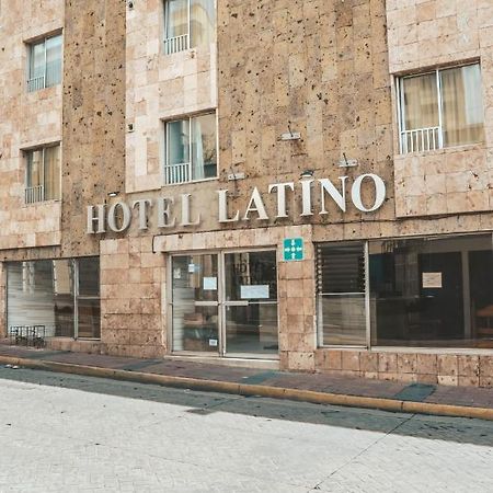 Hotel Latino Guadalajara Bagian luar foto